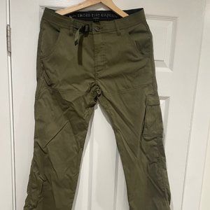 Prana Olive Green active cargo pants - 30 X 32